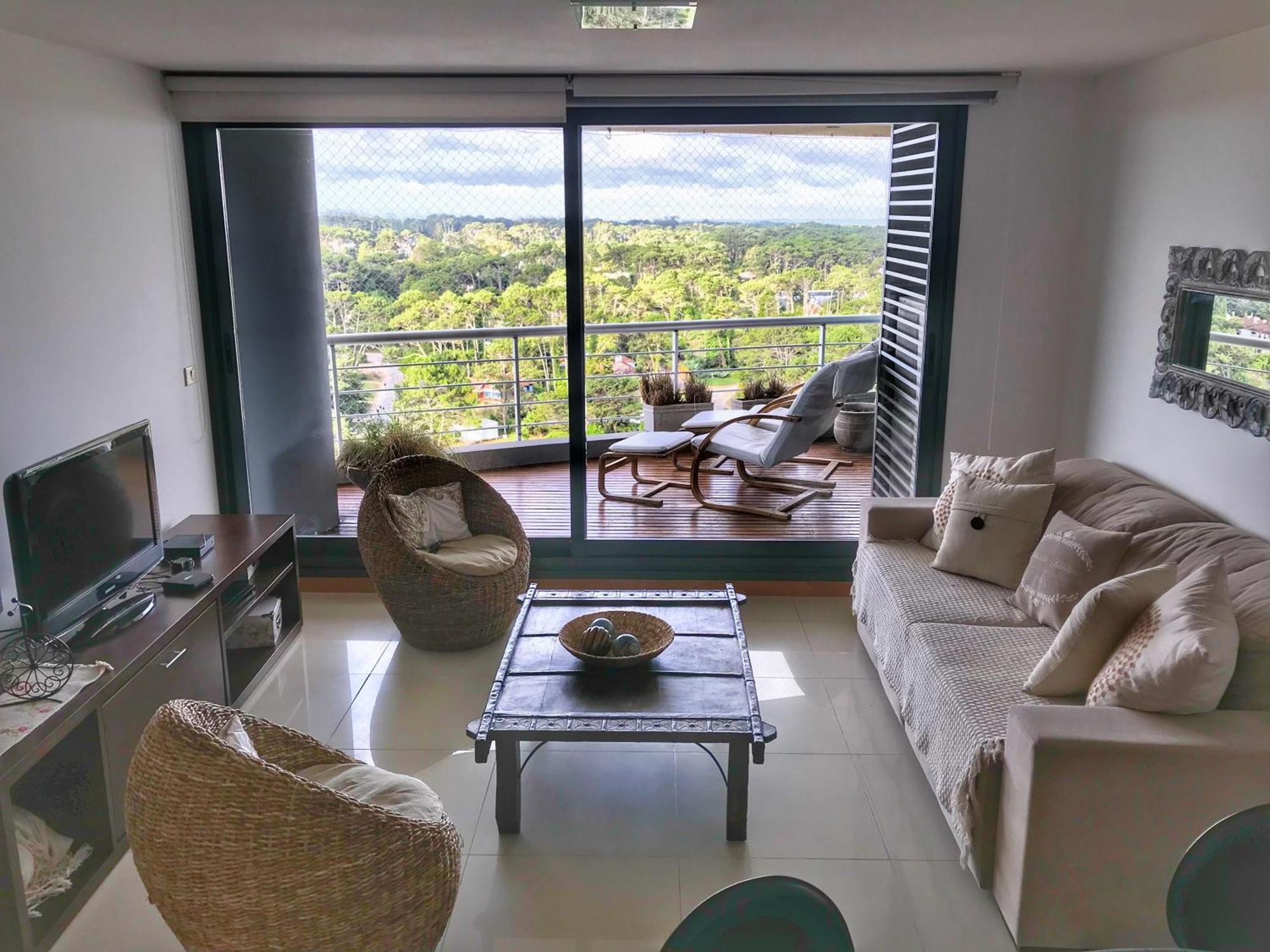 Apartamentos Torre Tressesenta 埃斯特角城 外观 照片