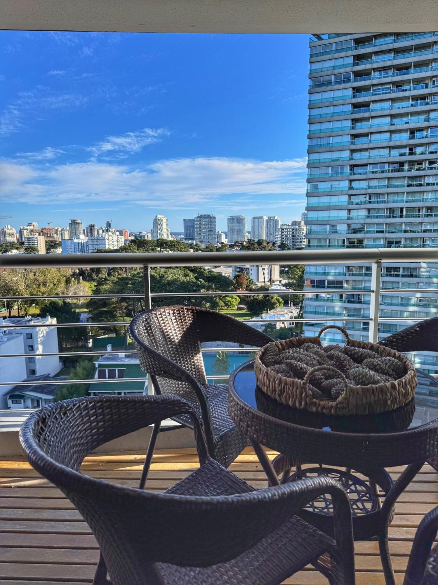 Apartamentos Torre Tressesenta 埃斯特角城 客房 照片